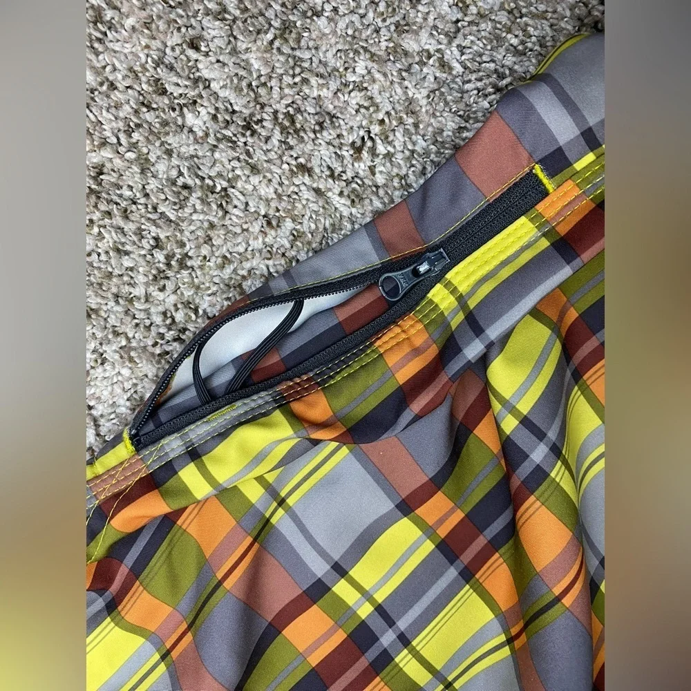 The north Face Plaid Board‎ swim Shorts Men’s size 36